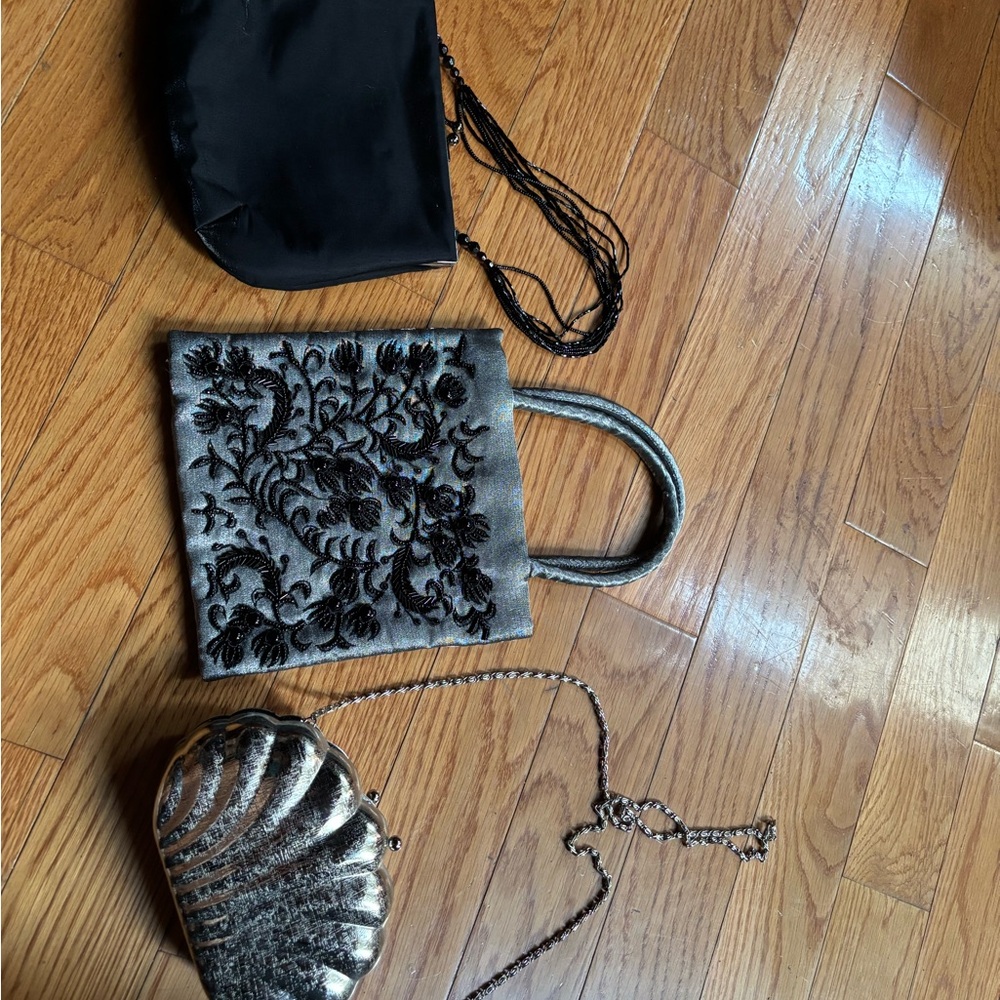 Elegant Black and Silver Women's Handbag Set